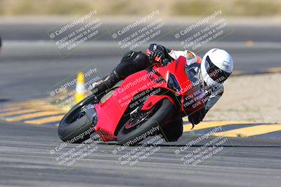 media/Mar-24-2025-Moto Forza (Mon) [[57ce5c5cff]]/1-Advanced Group/Session 2 Turn 11/